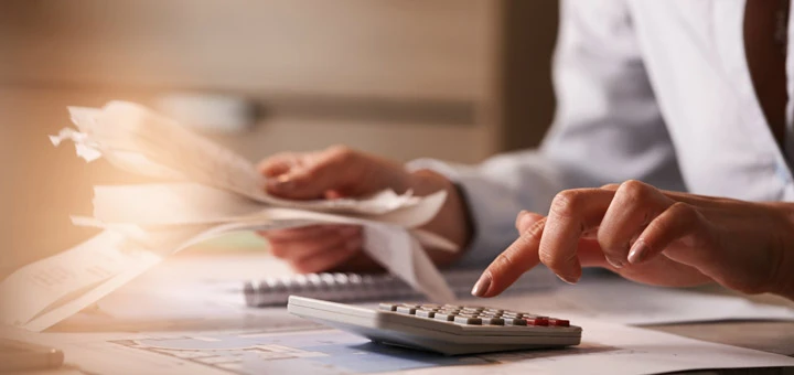 Reprogramar o refinanciar mi deuda, ¿Qué es lo más conveniente?